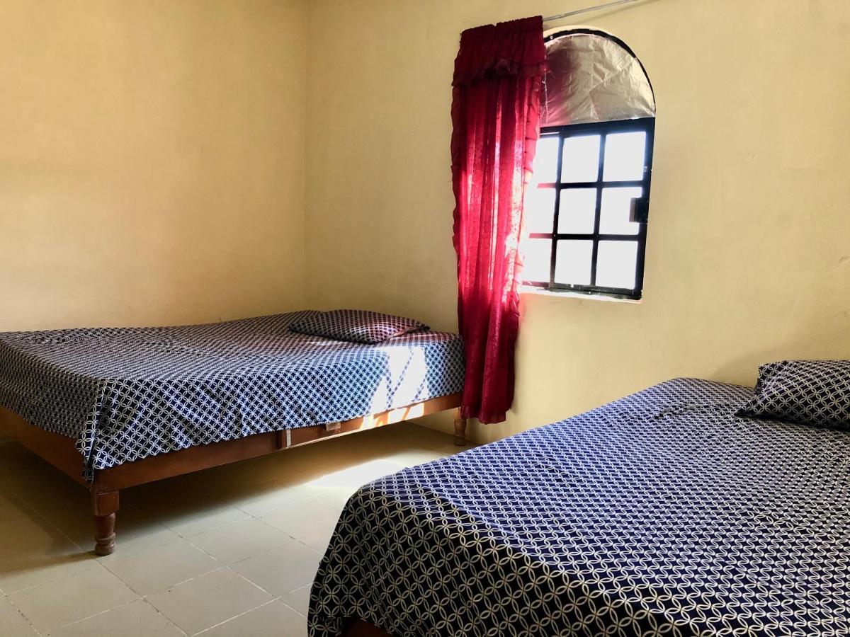 Oyo Hotel Cuatro Reales Galeana Exteriér fotografie
