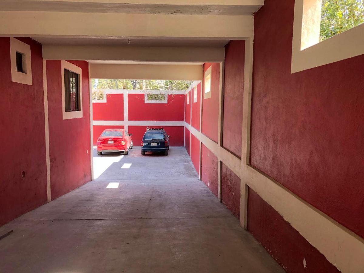 Oyo Hotel Cuatro Reales Galeana Exteriér fotografie