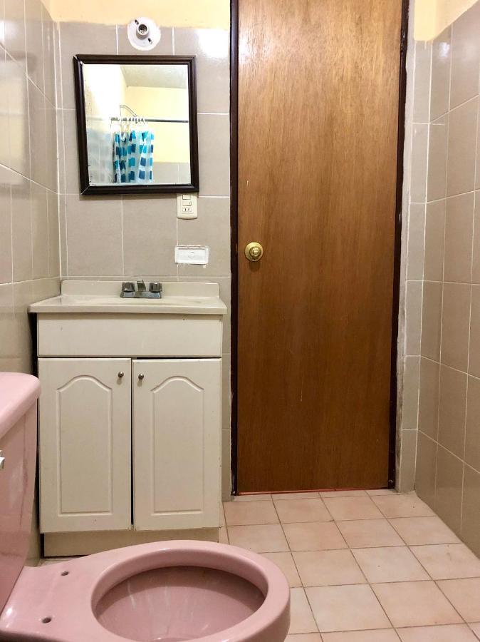 Oyo Hotel Cuatro Reales Galeana Pokoj fotografie